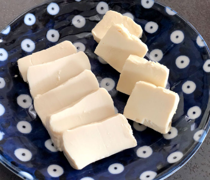 豆腐とクリームチーズの味噌漬け